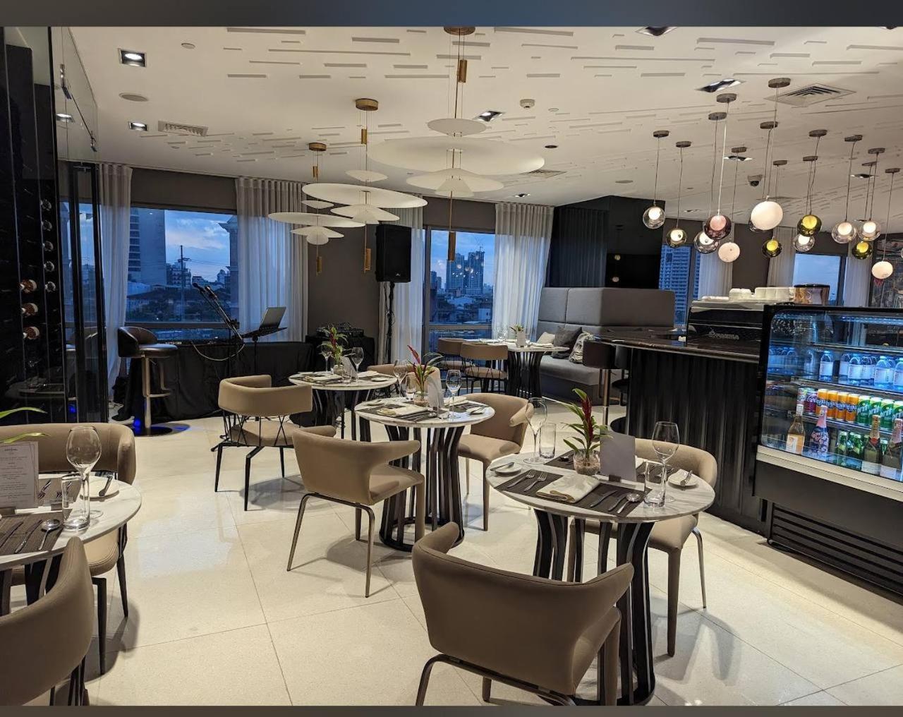 Acqua Private Residences - Iguazu Tower, Mandaluyong - Makati Екстериор снимка